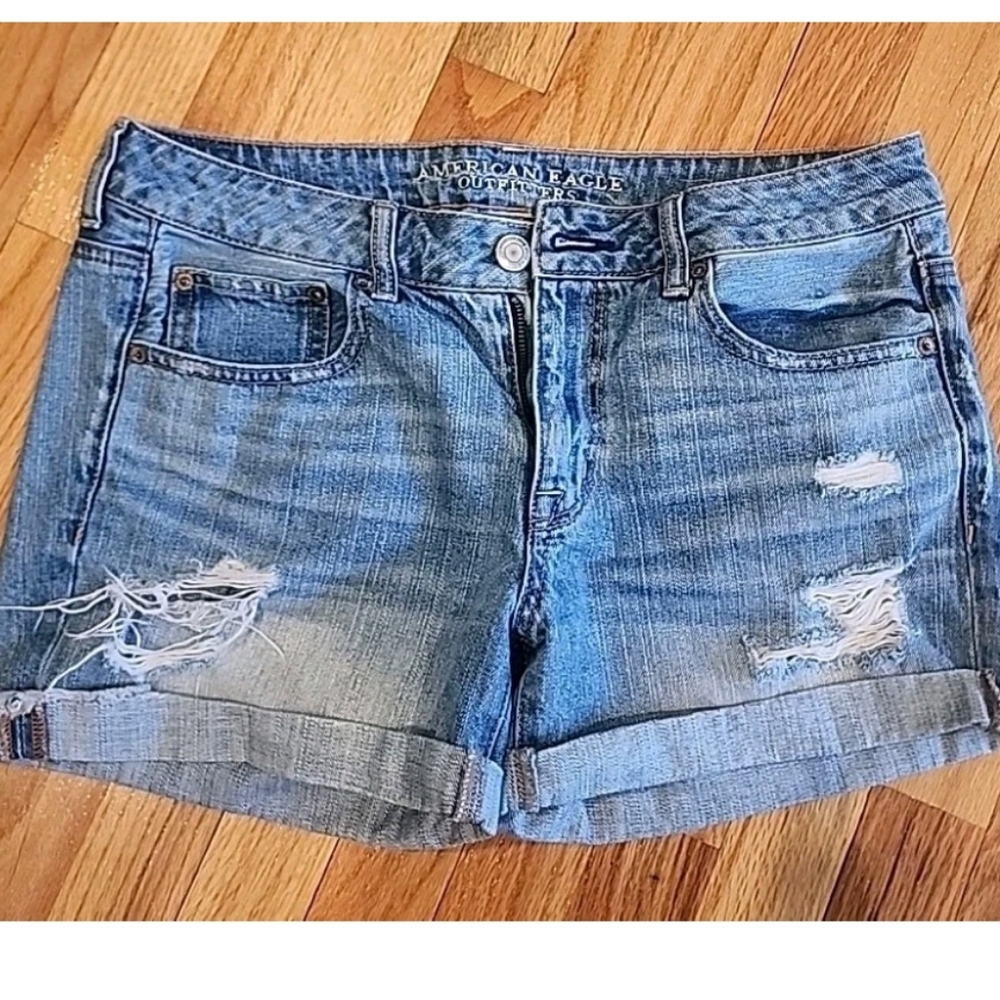American Eagle Outfitters Boy Midi Jean Cuffed Cut Off Shorts Womens Size 8